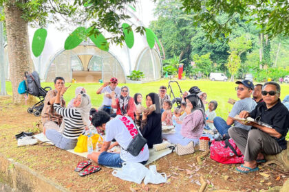 kebun raya bogor