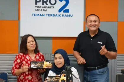 Owner Bolen Pisang Ny.Lien's