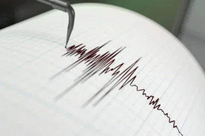 Alat pendeteksi gempa, Seismograf