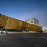 Potret empat per lima bagian atas tahap inti SLS (Space Launch System) yang akan meluncurkan misi berawak Artemis kedua dalam rangka misi Artemis III