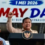 Presiden Prabowo Subianto saat menyampaikan pidato dalam puncak peringatan Hari Buruh Internasional di Monas,