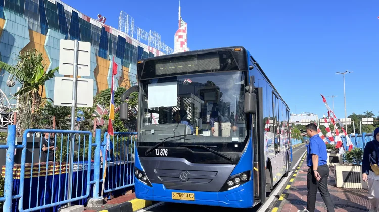 DPRD DKI Minta TransJakarta Evaluasi SOP usai Penumpang Dipaksa Turun
